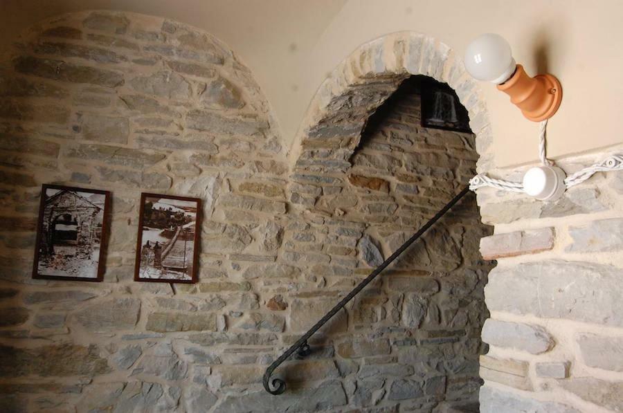 Appartamenti Cenni - Relais Su Lago Varsi Экстерьер фото