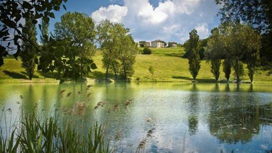 Appartamenti Cenni - Relais Su Lago Varsi Экстерьер фото