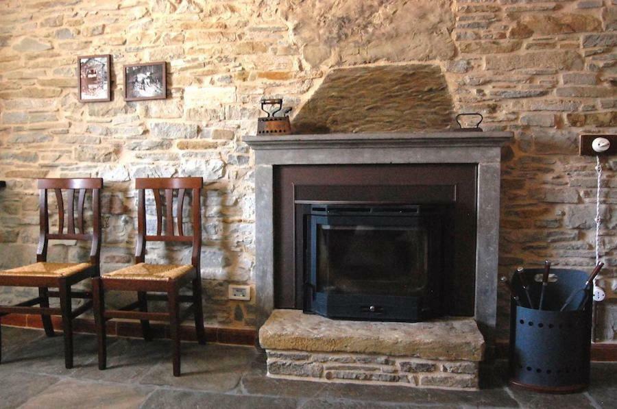 Appartamenti Cenni - Relais Su Lago Varsi Экстерьер фото